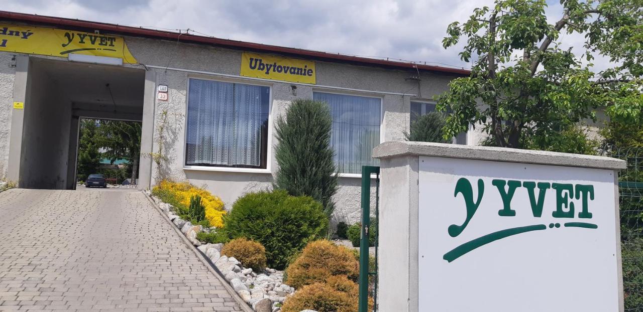 Apartman Yvet Sucany Exterior foto
