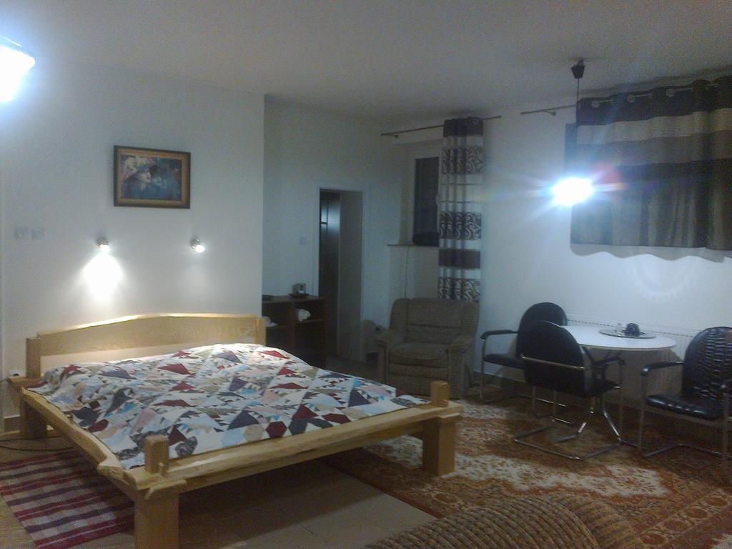 Apartman Yvet Sucany Exterior foto