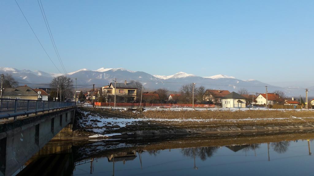 Apartman Yvet Sucany Exterior foto