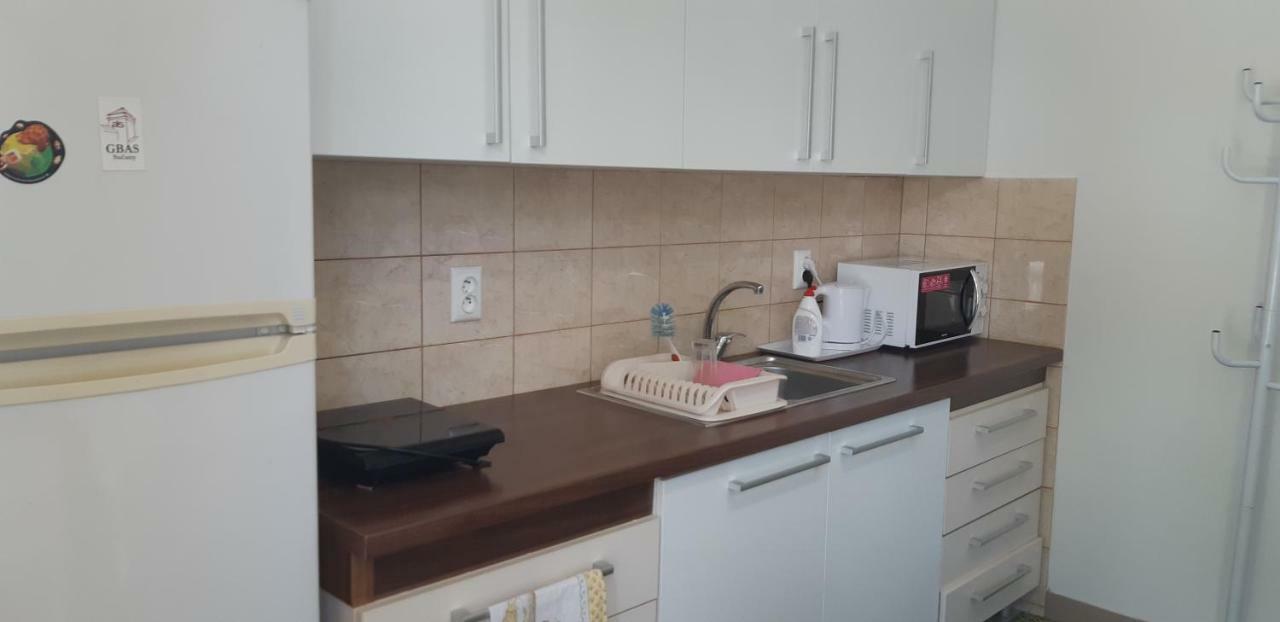 Apartman Yvet Sucany Exterior foto