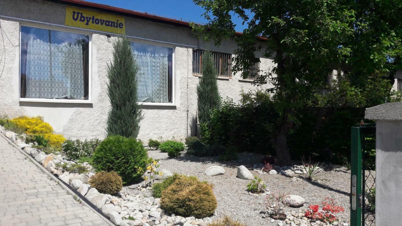 Apartman Yvet Sucany Exterior foto