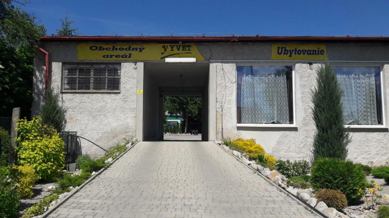 Apartman Yvet Sucany Exterior foto