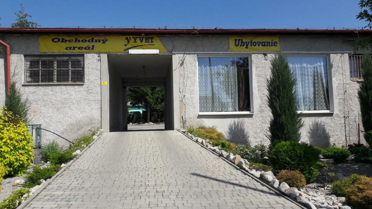 Apartman Yvet Sucany Exterior foto
